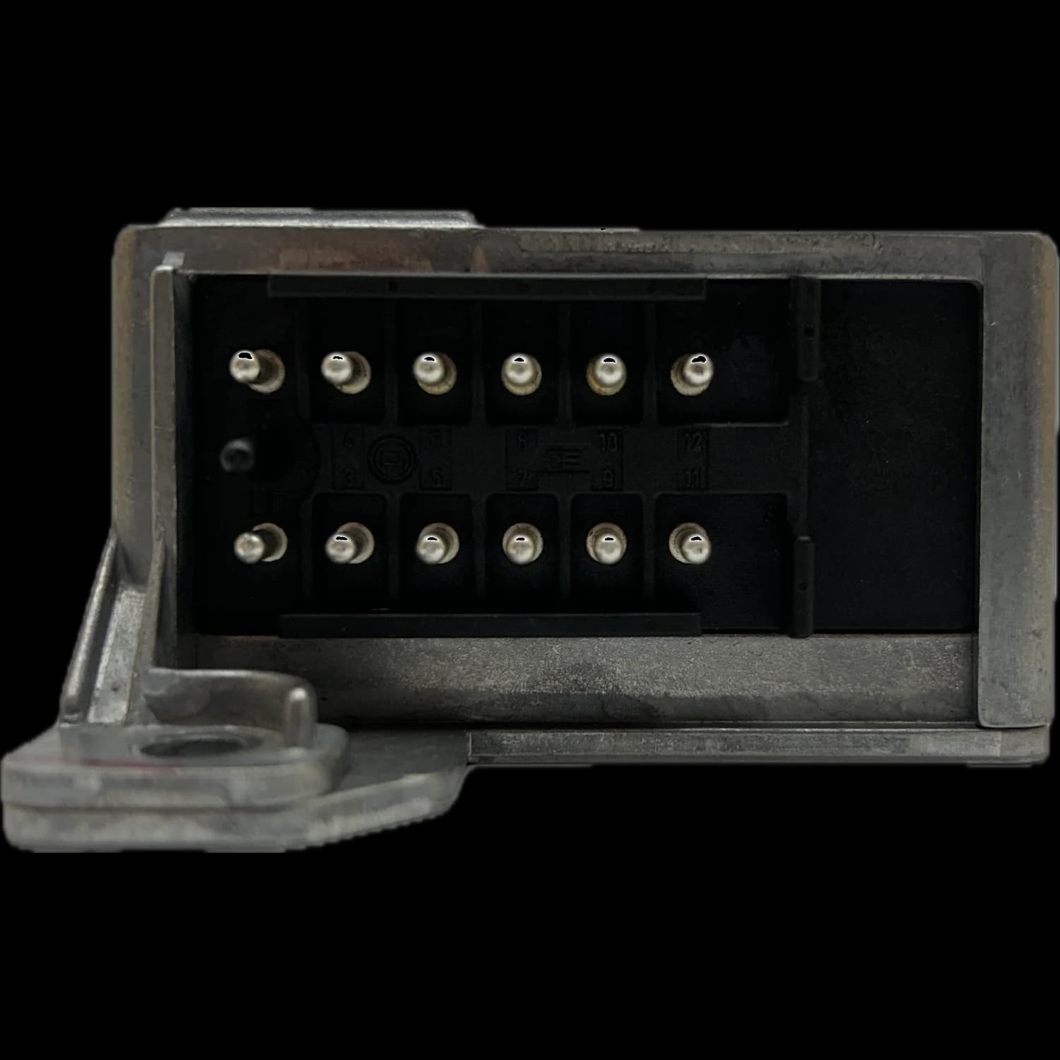 Calculateur airbag A 004 820 17 10, Connecteur