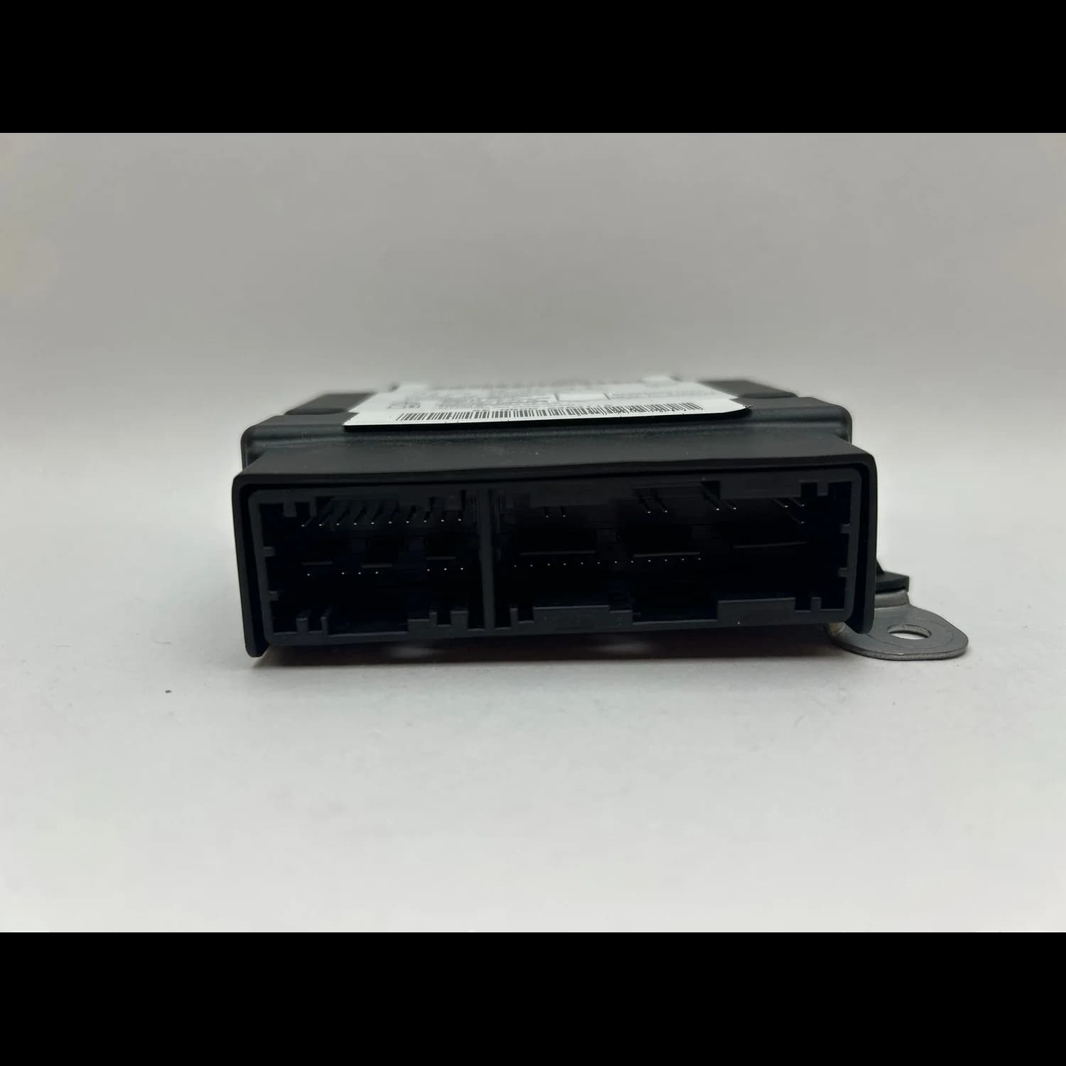 Calculateur airbag 9823741280, Connecteur