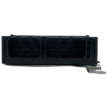 Tesla Model Y Standard Range Airbag-Steuergerät Reparatur